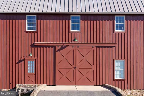 Other - 21100 W Offutt Rd, Poolesville, MD 20837 photo 9 of 19