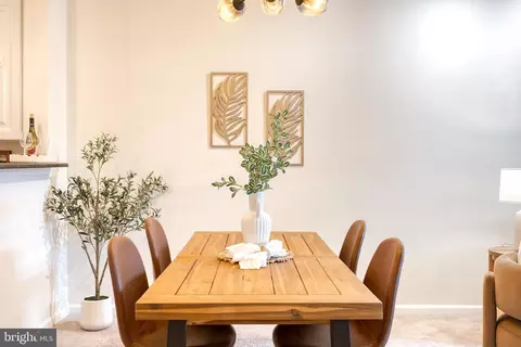 Dining - 3850 Clara Downey Ave #12, Silver Spring, MD 20906 photo 5 of 6
