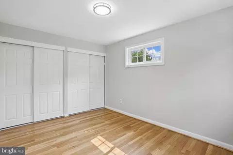 Bedroom - 811 Kenbrook Dr, Silver Spring, MD 20902 photo 3 of 3