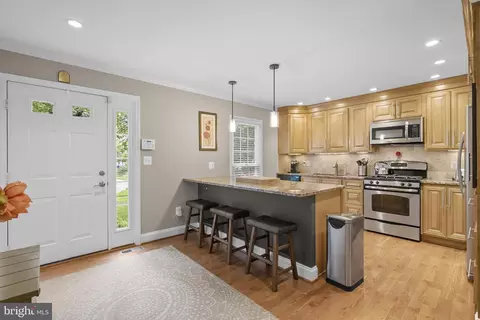 600 Sonata Way, Silver Spring, MD 20901 photo 4