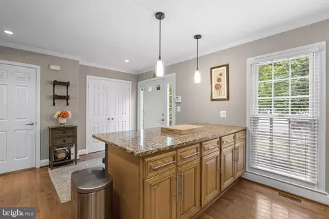 600 Sonata Way, Silver Spring, MD 20901 photo 6