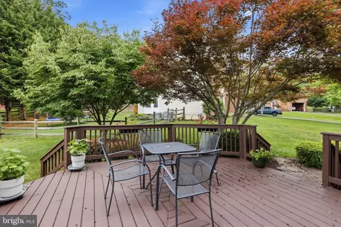 Exterior - 2 Crosscut Ct, Damascus, MD 20872 photo 8 of 15