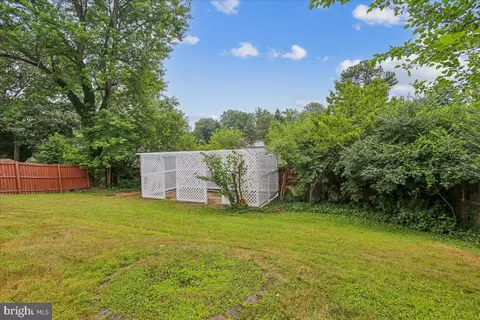 Exterior - 2806 Hardy Ave, Silver Spring, MD 20902 photo 4 of 5