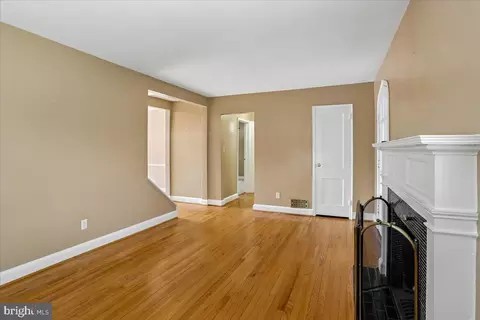 Living - 2806 Hardy Ave, Silver Spring, MD 20902 photo 2 of 2