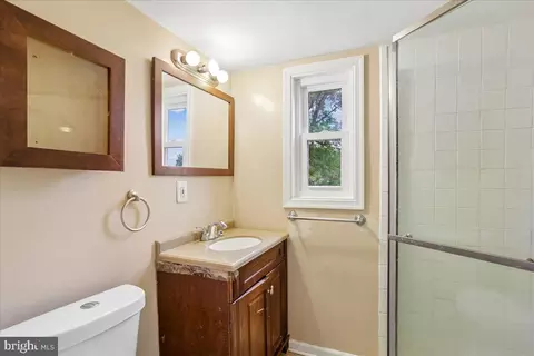Bath - 2806 Hardy Ave, Silver Spring, MD 20902 photo 2 of 2