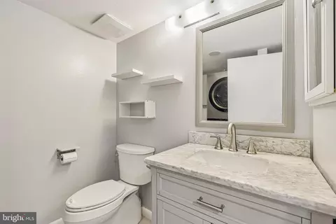 Bath - 3546 Chiswick Ct #36-B, Silver Spring, MD 20906 photo 1 of 1