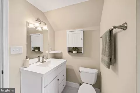 Bath - 2604 Plyers Mill Rd, Silver Spring, MD 20902 photo 3 of 6