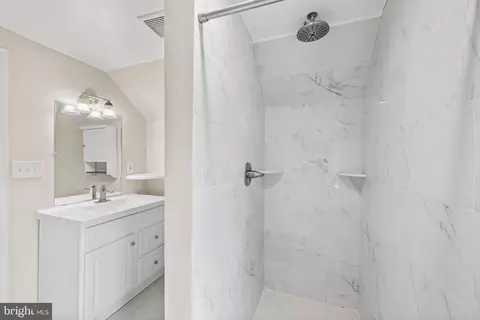 Bath - 2604 Plyers Mill Rd, Silver Spring, MD 20902 photo 3 of 6