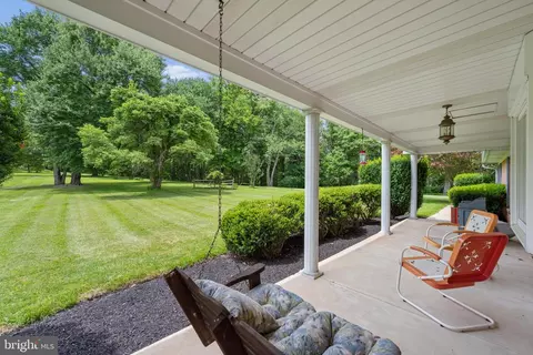 Exterior - 8953 Gue Rd, Damascus, MD 20872 photo 13 of 13