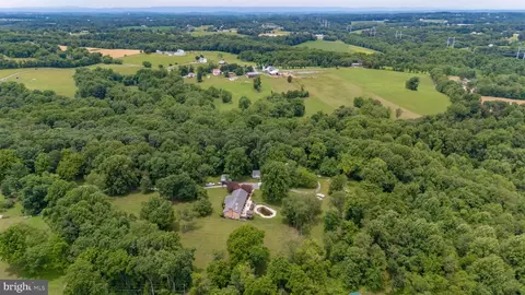View/Area - 8953 Gue Rd, Damascus, MD 20872 photo 12 of 17