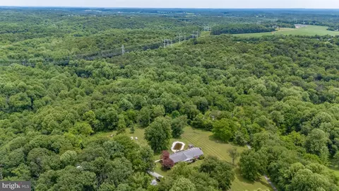 View/Area - 8953 Gue Rd, Damascus, MD 20872 photo 6 of 17