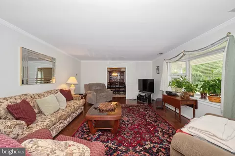 Living - 8953 Gue Rd, Damascus, MD 20872 photo 1 of 1