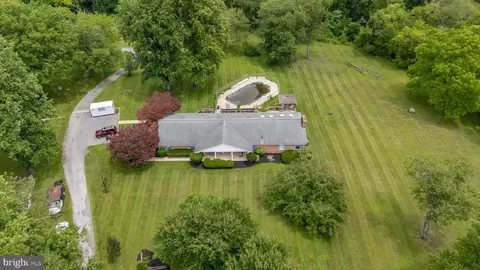 View/Area - 8953 Gue Rd, Damascus, MD 20872 photo 1 of 17