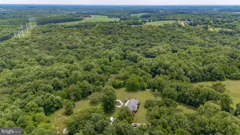 View/Area - 8953 Gue Rd, Damascus, MD 20872 photo 7 of 17