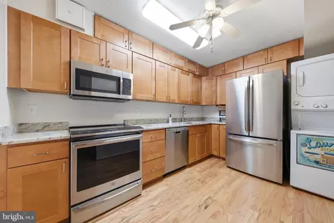 Kitchen - 15107 Interlachen Dr #2-115, Silver Spring, MD 20906 photo 1 of 1