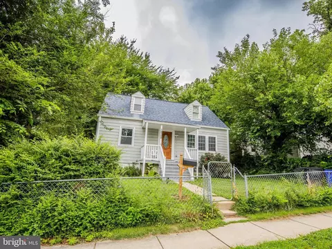 Exterior - 12124 Livingston St, Silver Spring, MD 20902 photo 8 of 8