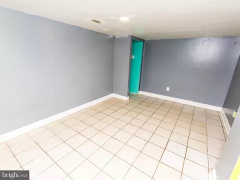 Living - 12124 Livingston St, Silver Spring, MD 20902 photo 4 of 4