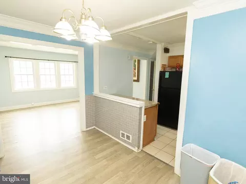 Entry Way - 12124 Livingston St, Silver Spring, MD 20902 photo 2 of 4