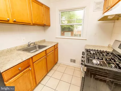 Kitchen - 12124 Livingston St, Silver Spring, MD 20902 photo 2 of 5