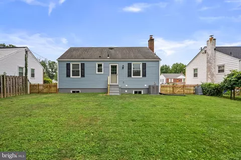 Exterior - 3013 Medway St, Silver Spring, MD 20902 photo 5 of 6