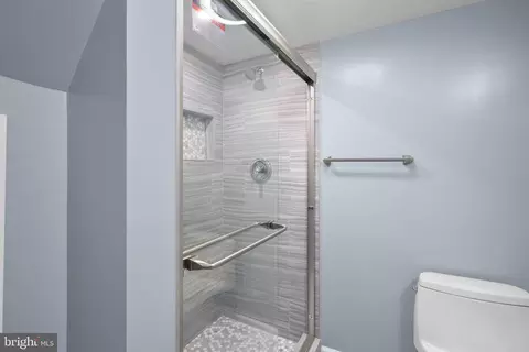 Bath - 3013 Medway St, Silver Spring, MD 20902 photo 3 of 3