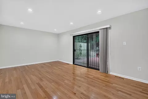 Living - 9217 Three Oaks Dr, Silver Spring, MD 20901 photo 3 of 9