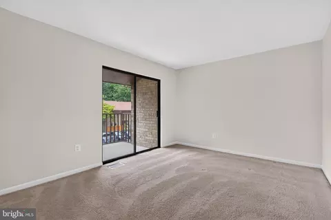 Bedroom - 9217 Three Oaks Dr, Silver Spring, MD 20901 photo 5 of 13