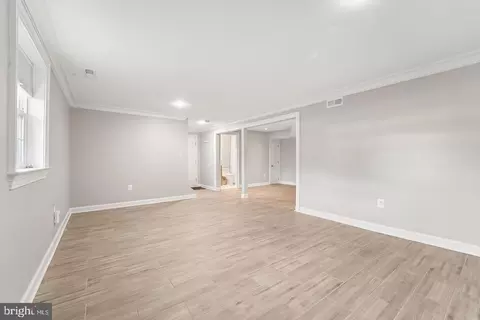 Living - 19112 Olney Mill Rd, Olney, MD 20832 photo 6 of 6
