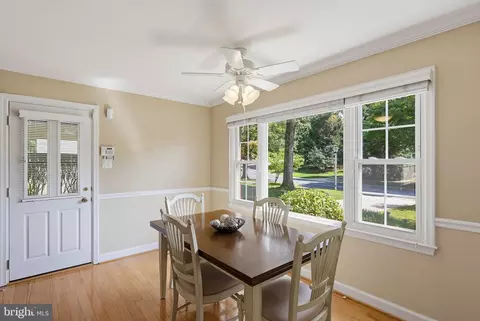 Dining - 1548 Winding Waye Ln, Silver Spring, MD 20902 photo 2 of 2