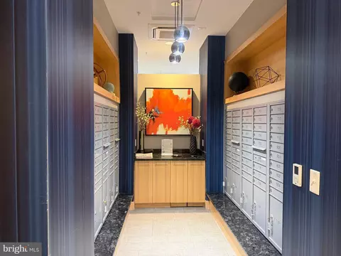 Entry Way - 1320 Fenwick Ln #700, Silver Spring, MD 20910 photo 3 of 8