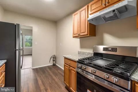 Kitchen - 1029 Quebec Ter #8 TOTAL S, Silver Spring, MD 20903 photo 3 of 3
