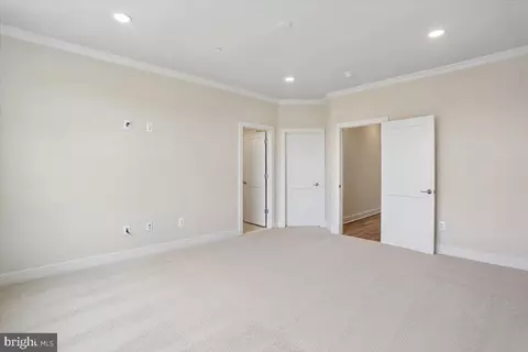 Bedroom - 102 Allen Ln, Poolesville, MD 20837 photo 2 of 8
