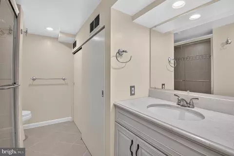 Bath - 9701 Lawndale Dr, Silver Spring, MD 20901 photo 2 of 2