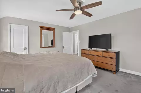 Bedroom - 9701 Lawndale Dr, Silver Spring, MD 20901 photo 2 of 3