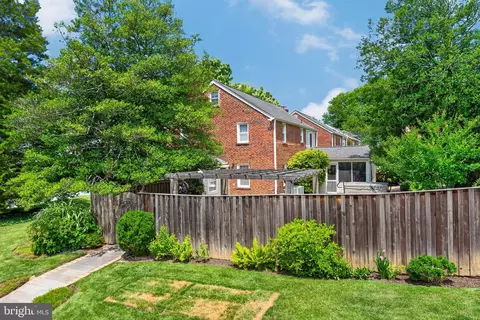 Exterior - 9701 Lawndale Dr, Silver Spring, MD 20901 photo 14 of 17