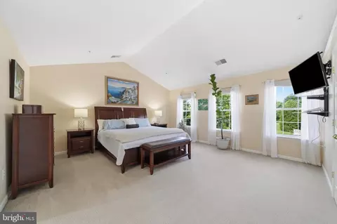 Bedroom - 14514 Bubbling Spring Rd, Boyds, MD 20841 photo 2 of 7