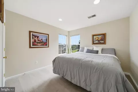 Bedroom - 14514 Bubbling Spring Rd, Boyds, MD 20841 photo 5 of 7