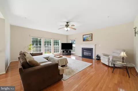 Living - 14514 Bubbling Spring Rd, Boyds, MD 20841 photo 1 of 1