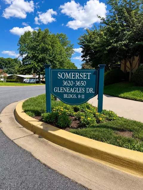 View/Area - 3632 Gleneagles Dr #8-1F, Silver Spring, MD 20906 photo 1 of 5