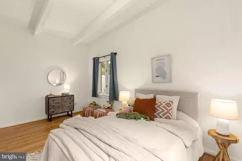 Bedroom - 1907 Forest Dale Dr, Silver Spring, MD 20903 photo 8 of 10