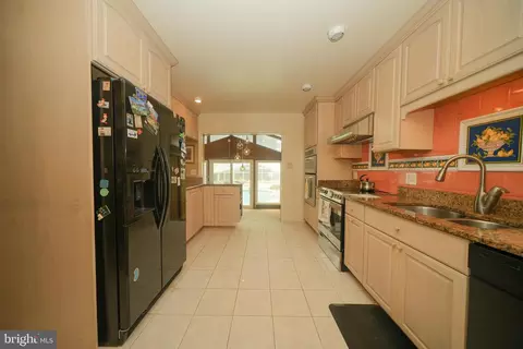 Entry Way - 1205 Spotswood Dr, Silver Spring, MD 20905 photo 1 of 6