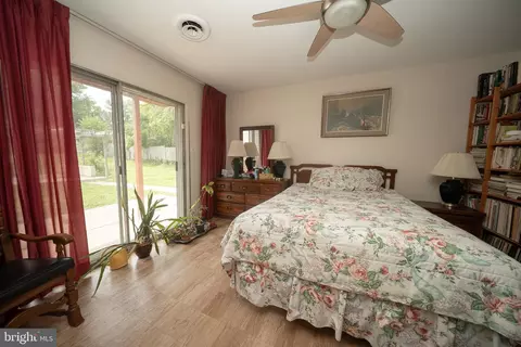 Bedroom - 1205 Spotswood Dr, Silver Spring, MD 20905 photo 1 of 5