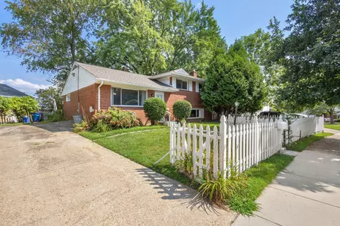 Exterior - 10313 Conover Dr, Silver Spring, MD 20902 photo 2 of 8