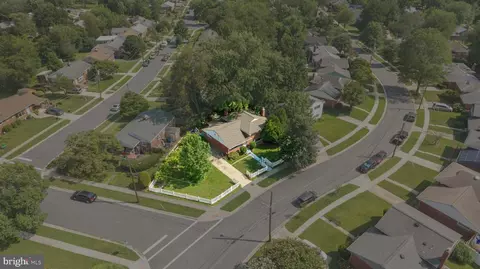 View/Area - 10313 Conover Dr, Silver Spring, MD 20902 photo 3 of 6