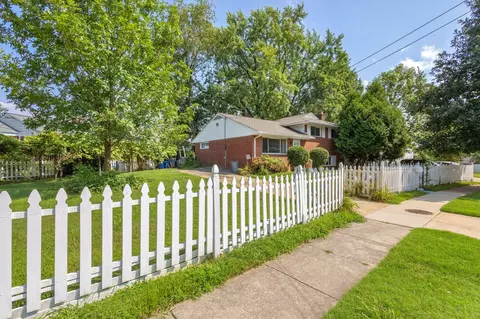 Exterior - 10313 Conover Dr, Silver Spring, MD 20902 photo 3 of 8