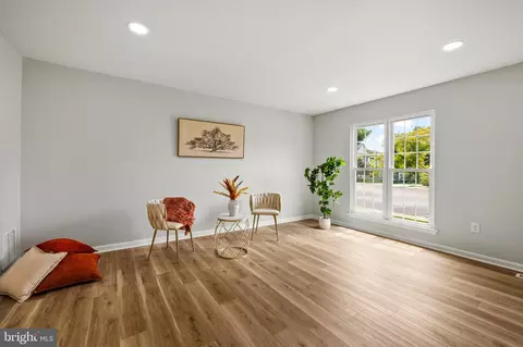 Living - 3115 Benton Square Dr, Olney, MD 20832 photo 1 of 2