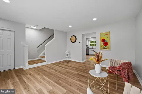 Entry Way - 3115 Benton Square Dr, Olney, MD 20832 photo 2 of 3