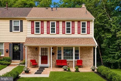 12660 English Orchard Ct, Silver Spring, MD 20906