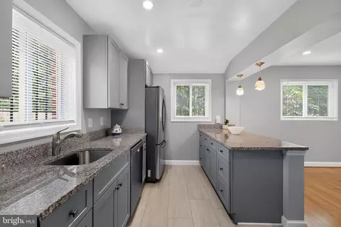 Kitchen - 11102 Bucknell Dr, Silver Spring, MD 20902 photo 3 of 3