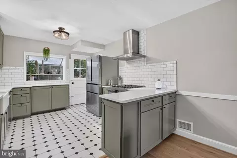 Kitchen - 2611 Arvin St, Silver Spring, MD 20902 photo 1 of 5